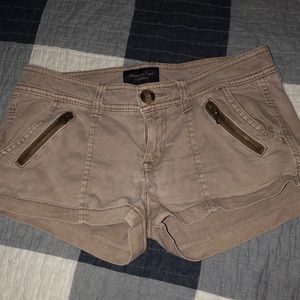 Women’s 0 American Eagle shorts